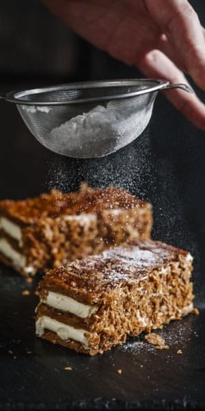 huckleberry_Vanilla-slice2-smaller-300x600