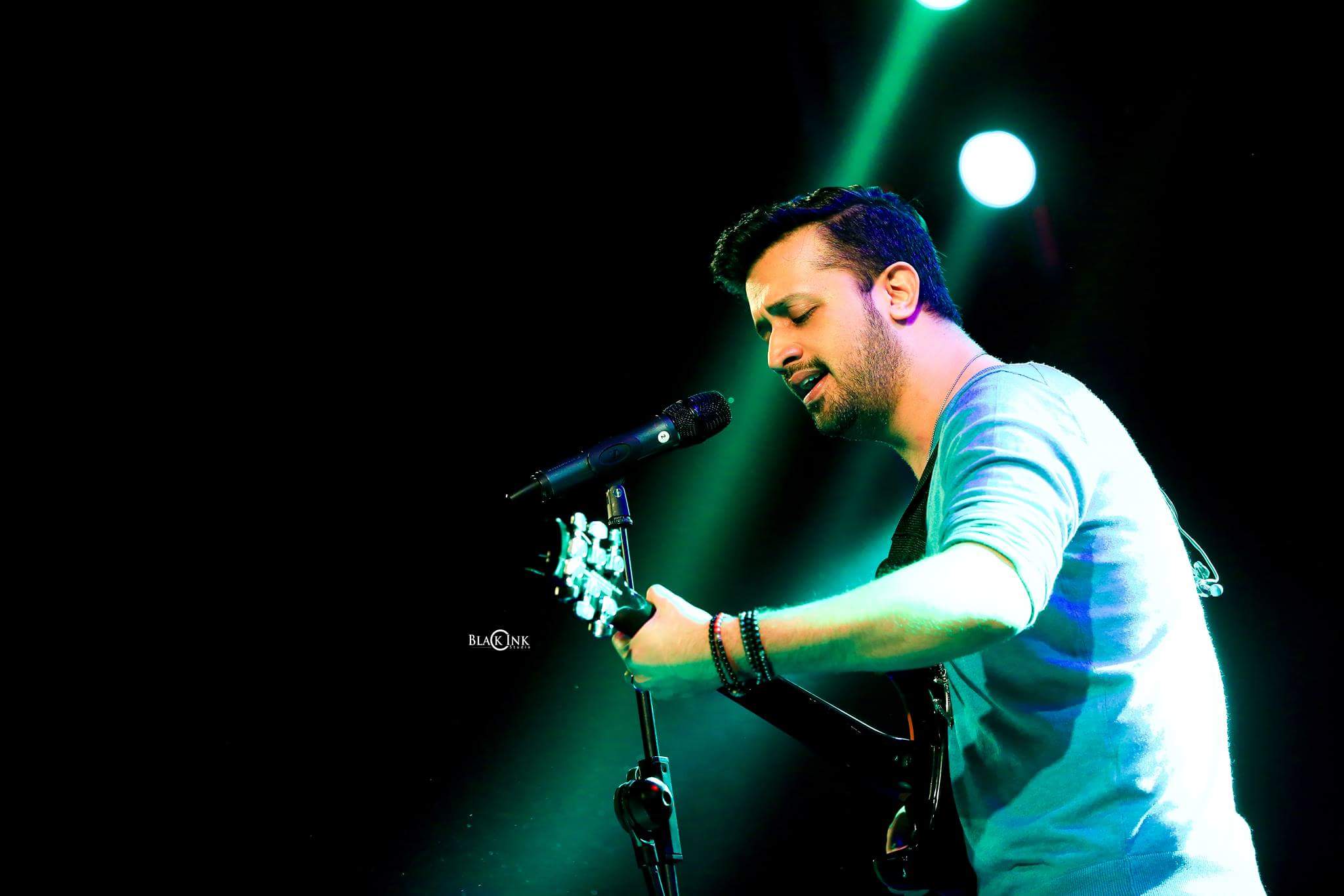 atif-aslam-live-in-golf-club-karachi-1-2048x1365