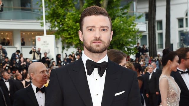 US singer Justin Timberlake poses as he arrives on May 11, 2016 for the opening ceremony of the 69th Cannes Film Festival in Cannes, southern France. / AFP / ANNE-CHRISTINE POUJOULAT (Photo credit should read ANNE-CHRISTINE POUJOULAT/AFP/Getty Images)