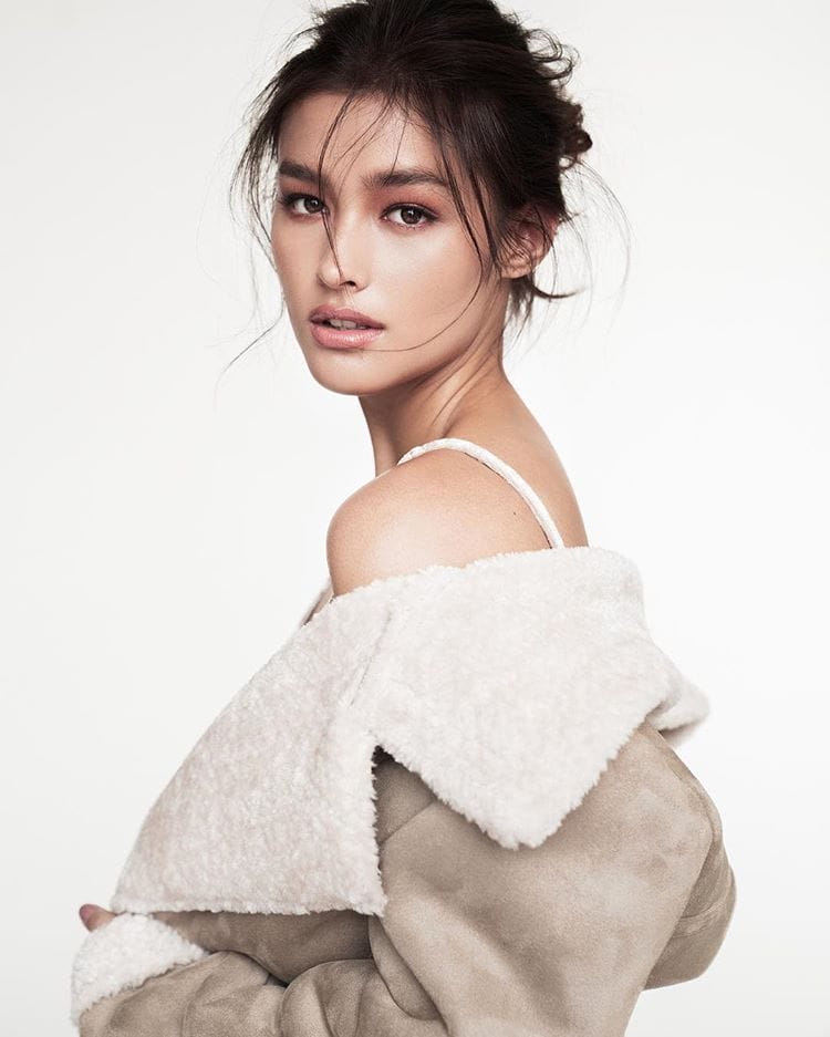 Jom kita kenali lebih dekat siapa Liza Soberano, pelakon Filipina yang terpilih menjadi wanita paling cantik 2017.