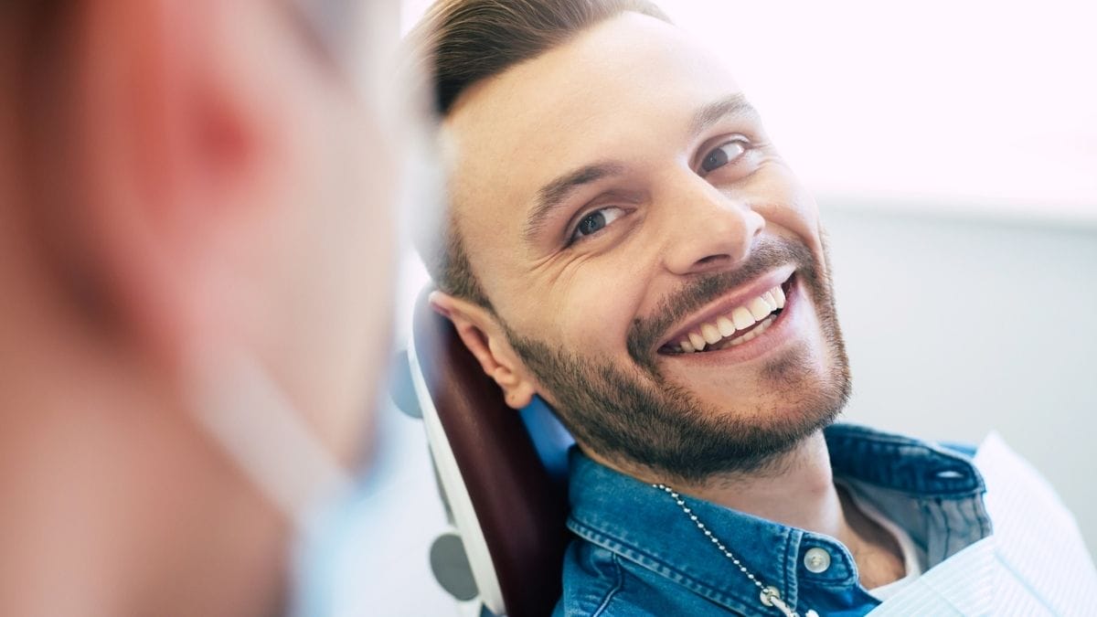 SEBELUM FRENCH KISS, SEMAK GIGI DAHULU