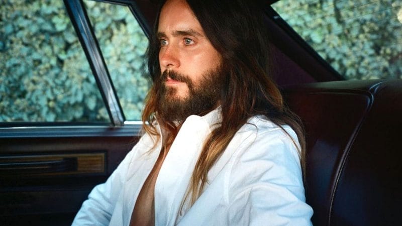 JARED LATO SEBAR KESEDARAN CEGAH BUNUH DIRI MENERUSI KEMEJA-T