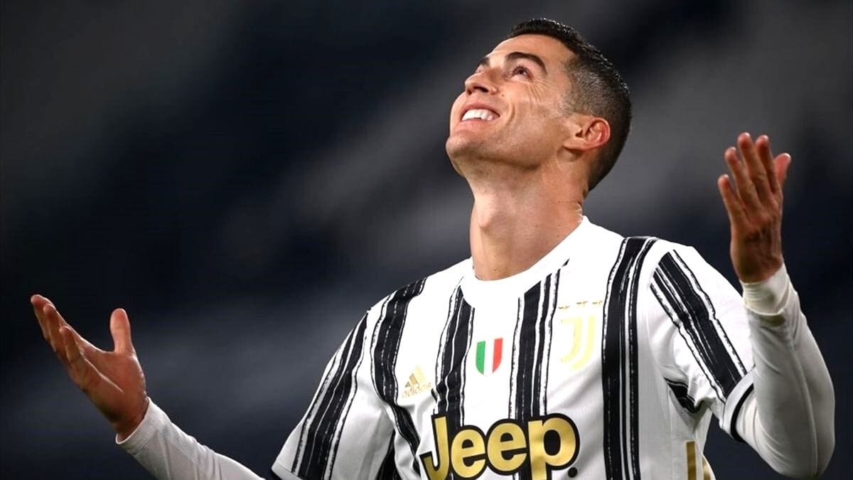 PRESTASI BURUK CRISTIANO RONALDO DI PADANG DIKECAM