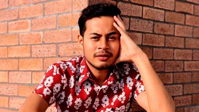 SYAFIE NASWIP LELONG TROFI KEMENANGAN UNTUK MISI KEMANUSIAAN