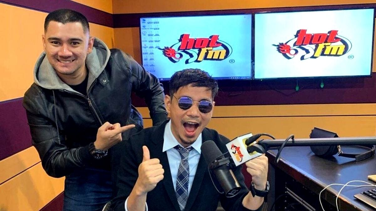 Mark Adam & Fizie Ucap Selamat Tinggal Kepada Hot FM