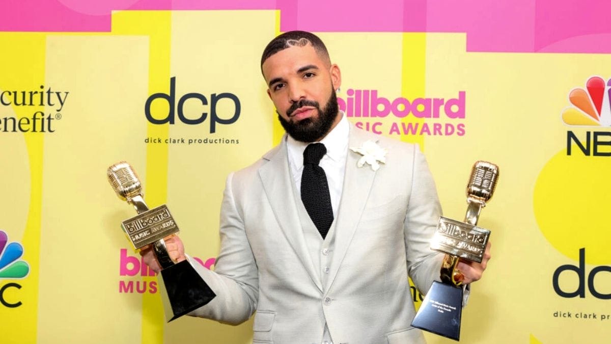 PUNCA SEBENAR KONSERT DRAKE BERSAMA NICKI MINAJ & LIL WAYNE DITUNDA