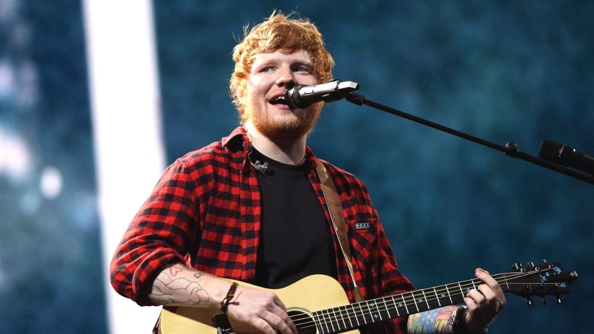 BUAH TANGAN TERBAHARU ED SHEERAN