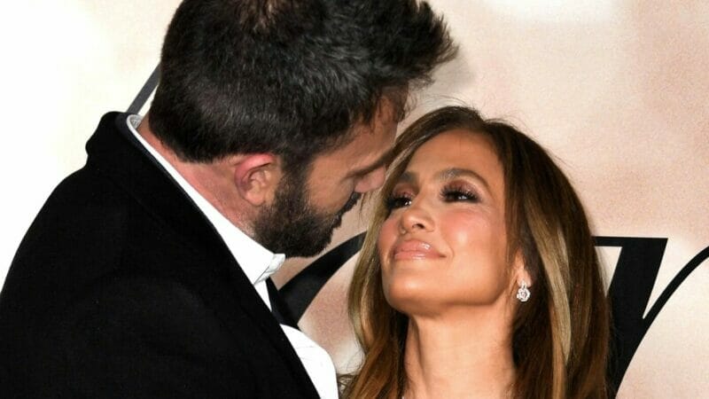 LAMARAN ISTIMEWA BEN AFFLECK BUAT JENNIFER LOPEZ