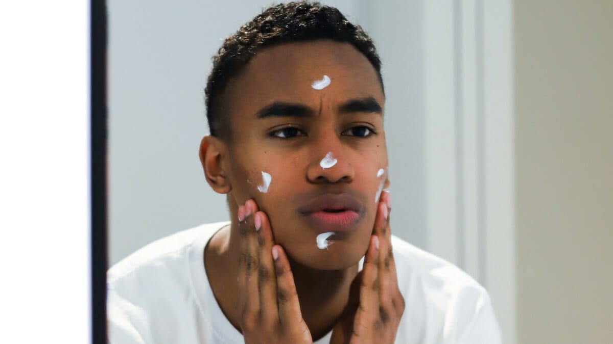 AMALKAN RUTIN SKINCARE INI UNTUK KULIT MUKA SIHAT BERSERI