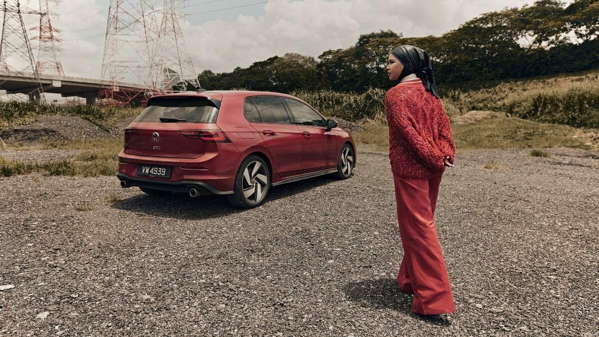 IT'S NOT A CAR, IT'S A VOLKSWAGEN 02