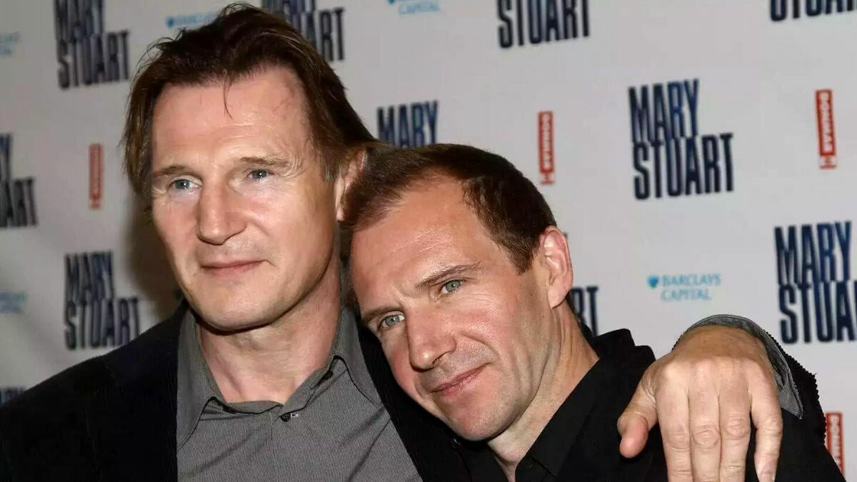 10 SELEBRITI LELAKI HOLLYWOOD BERWAJAH SEIRAS