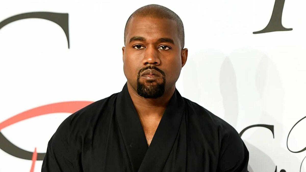 KANYE WEST TIDAK LAGI BERGELAR BILIONAIR