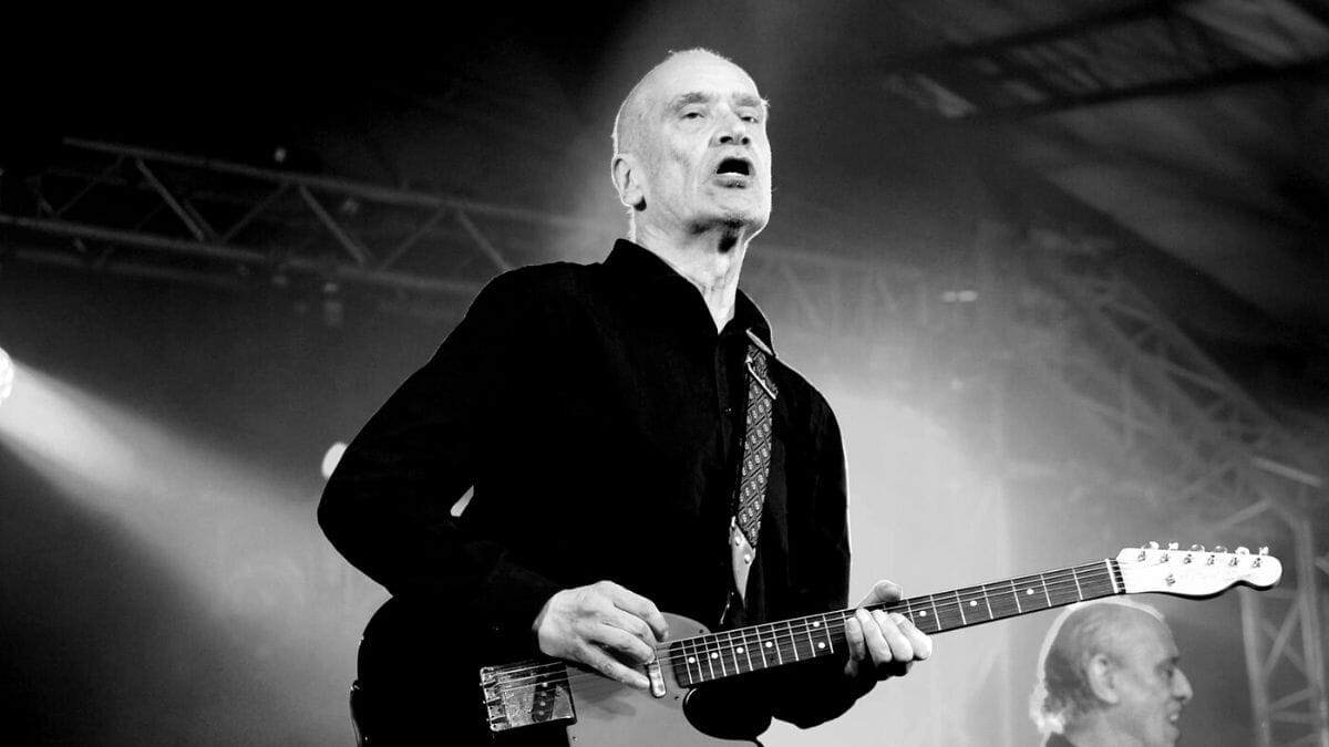 AKTOR & PEMUZIK, WILKO JOHNSON MENINGGAL DUNIA PADA USIA 75 TAHUN