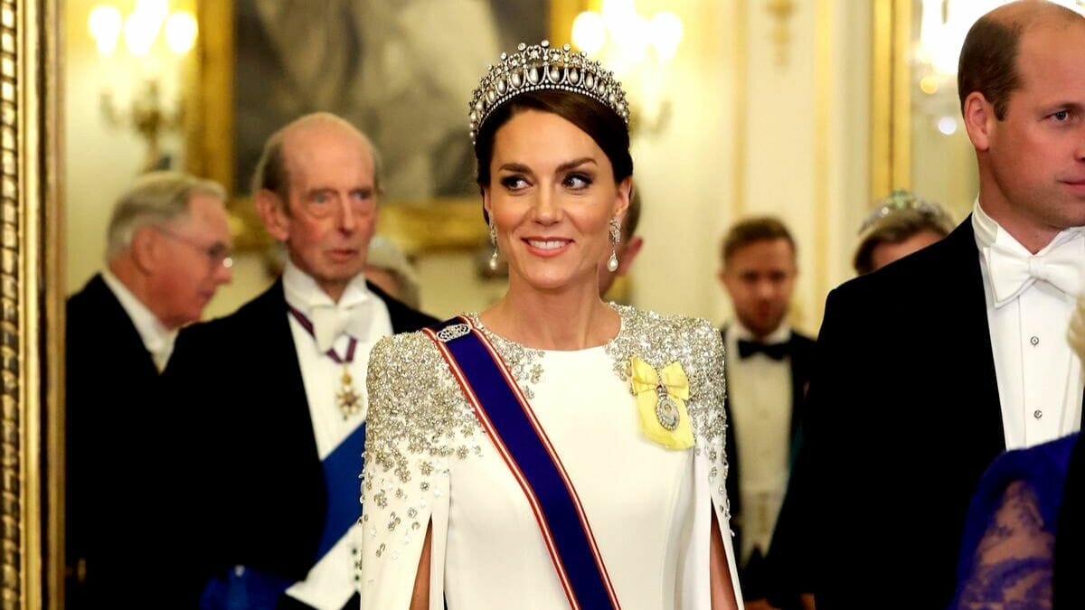 MENGAPA KATE MIDDLETON DIGELAR ‘SATU-SATUNYA HARAPAN’ KERABAT BRITAIN?