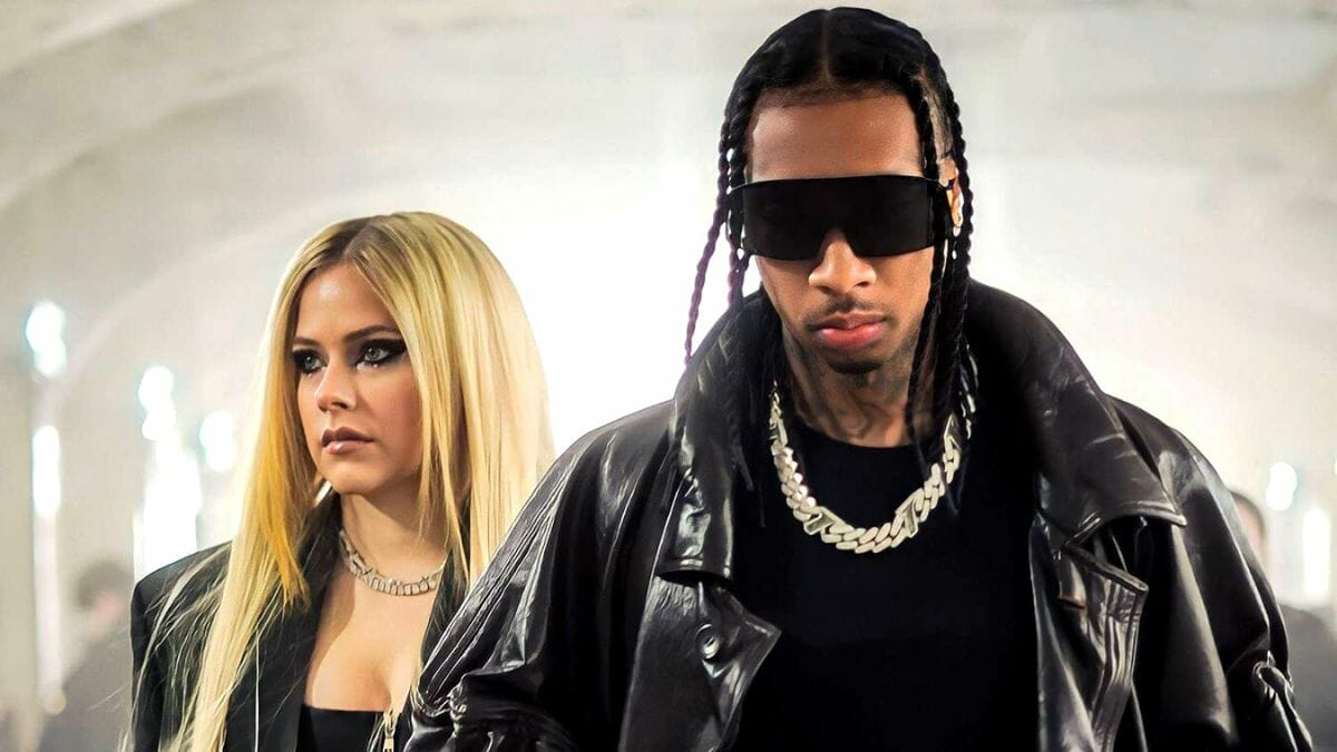 PEMBERIAN ISTIMEWA DARIPADA TYGA BUAT CINTA HATI BARU, AVRIL LAVIGNE