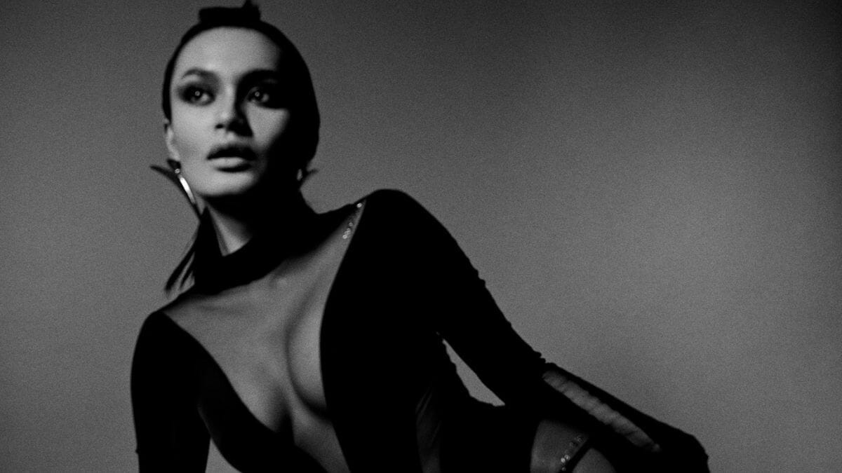 OH LA LA NIA ATASHA! NIA ATASHA IS GLAM LELAKI MAY/JUNE’S COVERGIRL