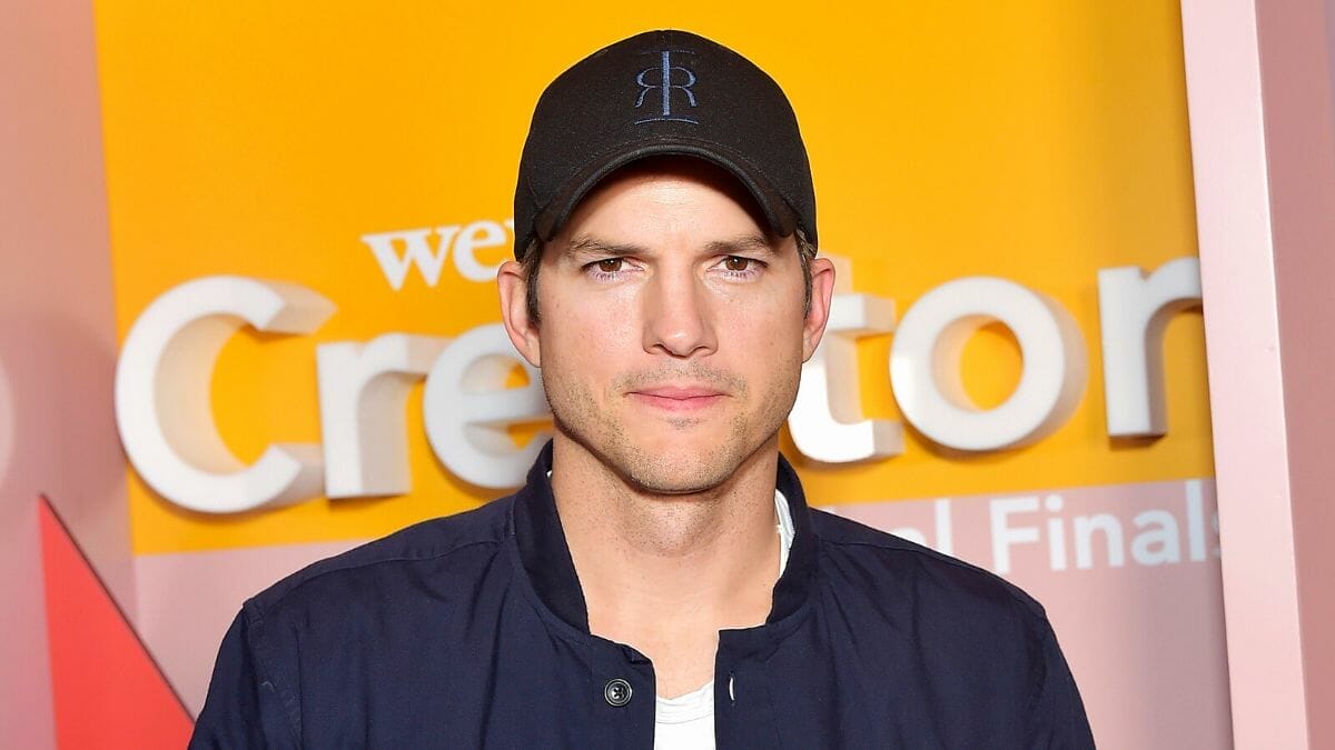 5 FILEM TERBAIK LAKONAN ASHTON KUTCHER ANDA WAJIB TONTON