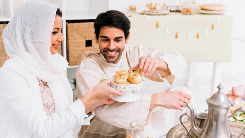 5 TIP KEKAL BERTENAGA SEPANJANG BERPUASA