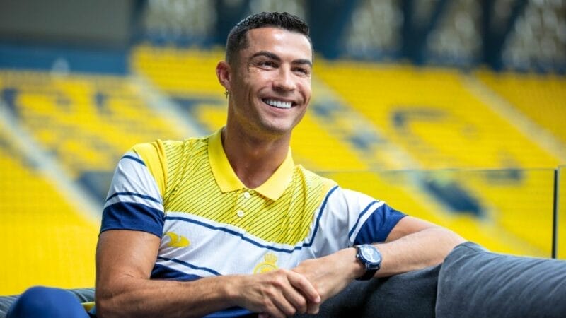 “SAYA TIDAK MENGEJAR REKOD, REKOD MENGEKORI SAYA” - CRISTIANO RONALDO