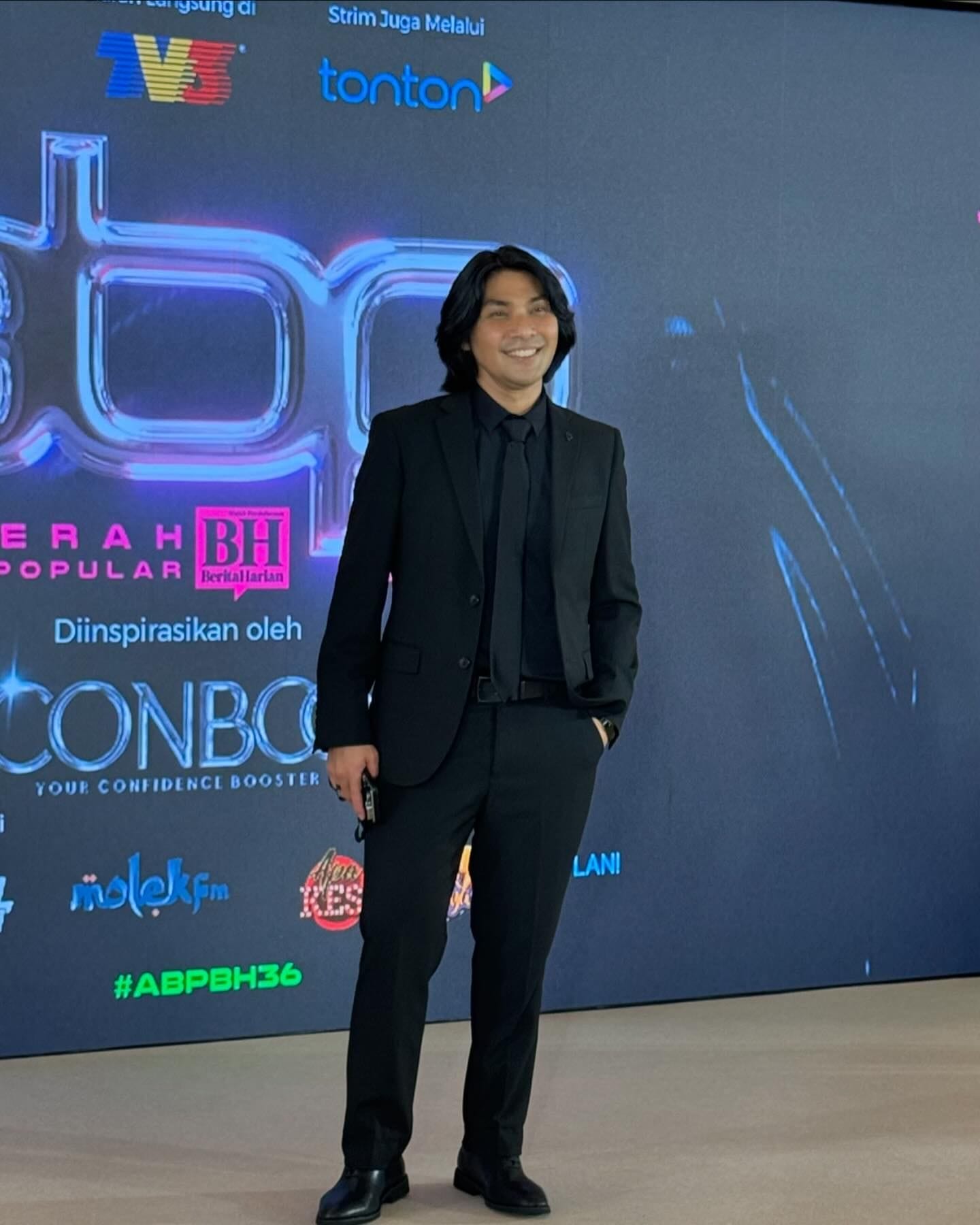 30 SEGAK & ANGGUN DI KARPET MERAH ABPBH 36