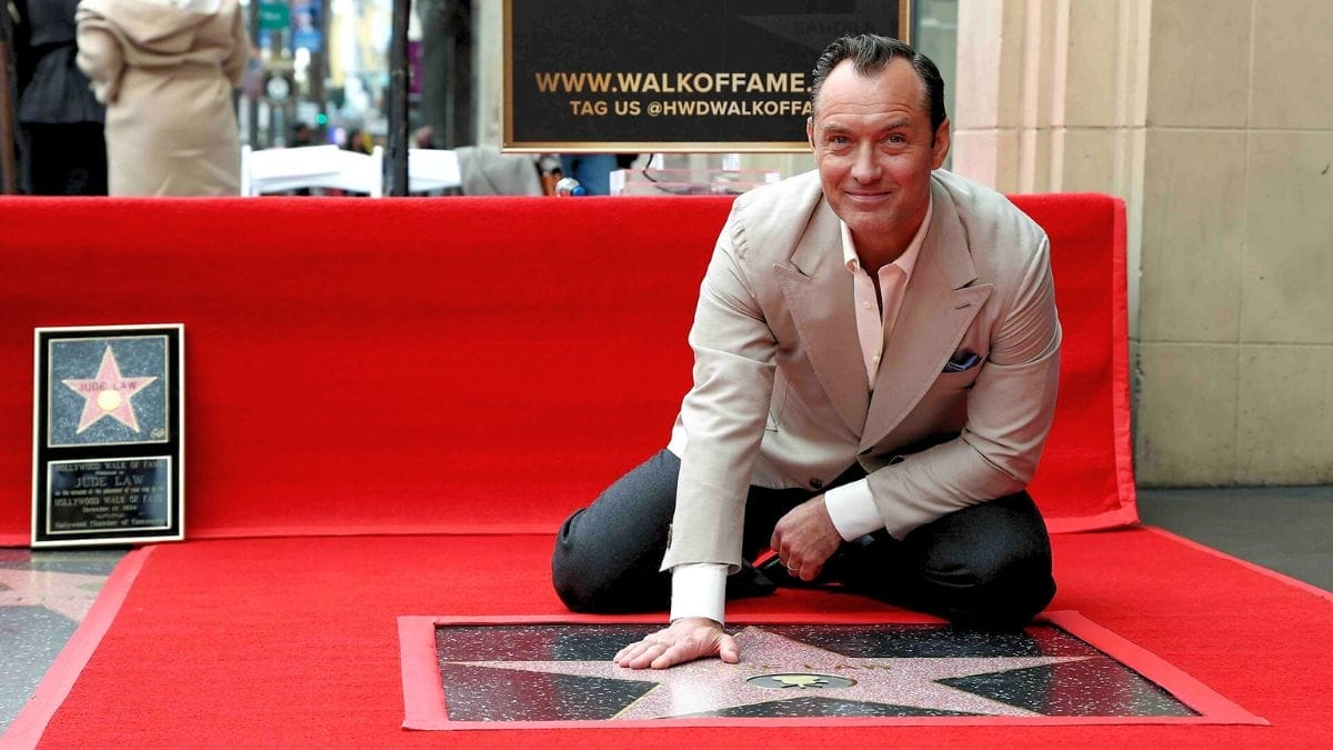 JUDE LAW TERIMA PENGIKTIRAFAN BINTANG HOLLYWOOD WALK OF FAME