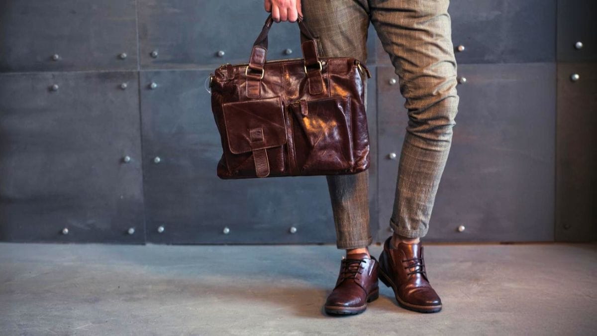 4 SEBAB ANDA DILARANG BELI BARANG KULIT TIRUAN