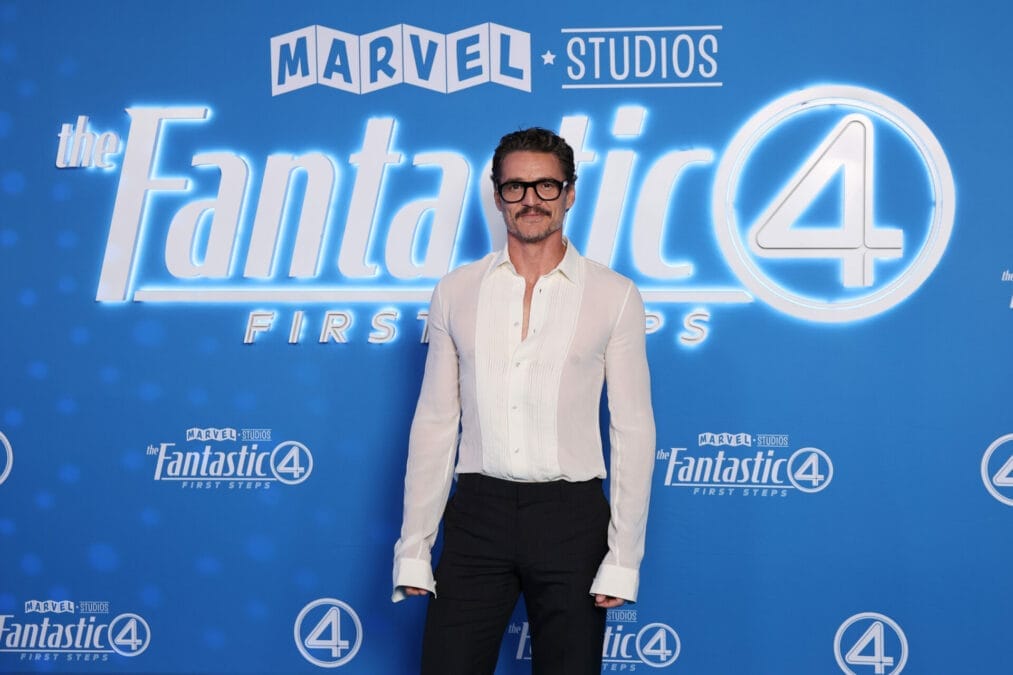LIMA STAILPEDRO PASCAL PILIHAN GLAM LELAKI.