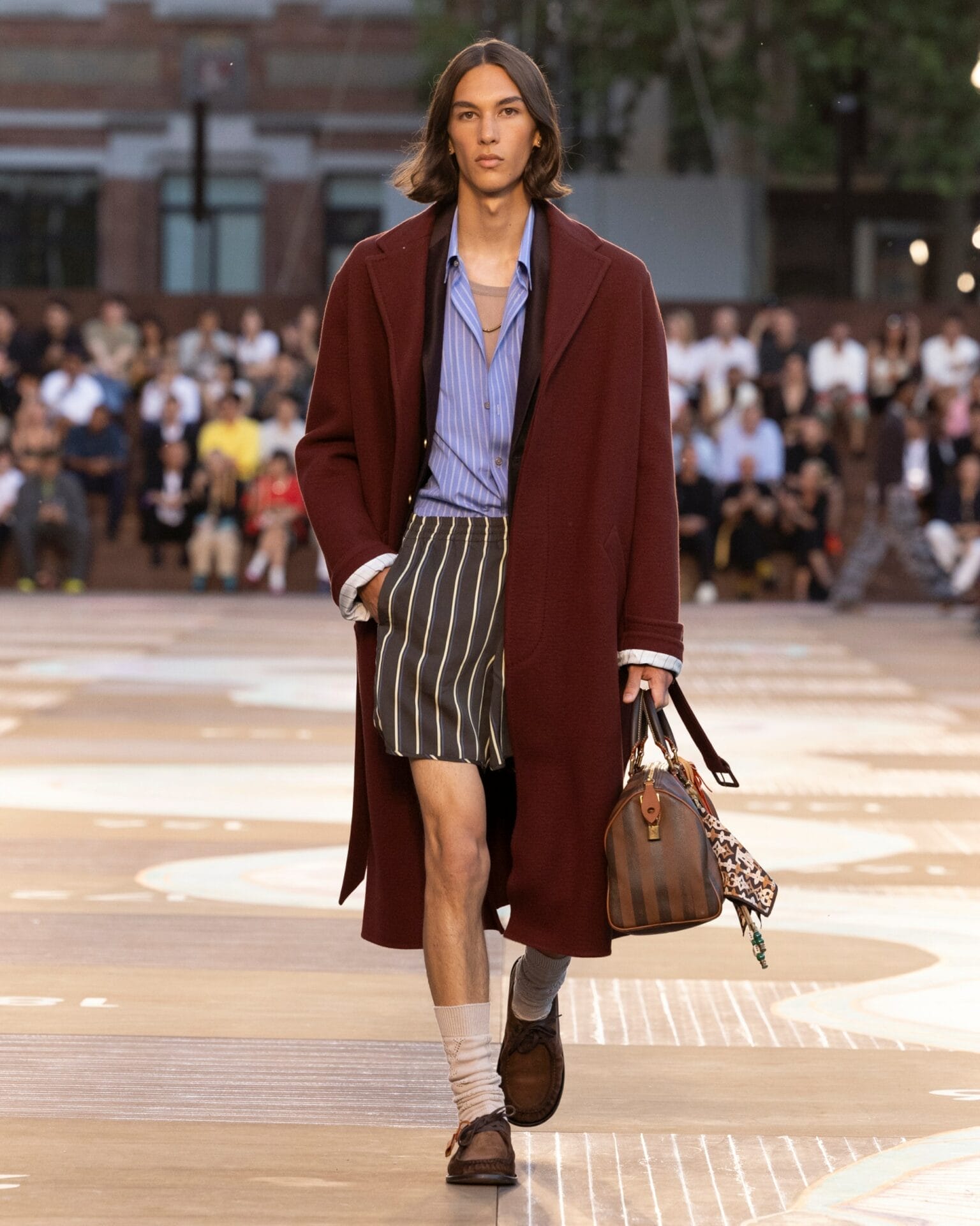 fesyen musim panas lelaki dari Louis Vuitton